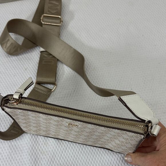 DKNY Bryant Park Demi Beige Crossbody Bag - Picture 9 of 11